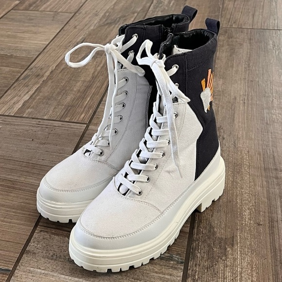 Free People Feels Good To Be Lost Lug Festival Boots size 6 - Picture 3 of 12